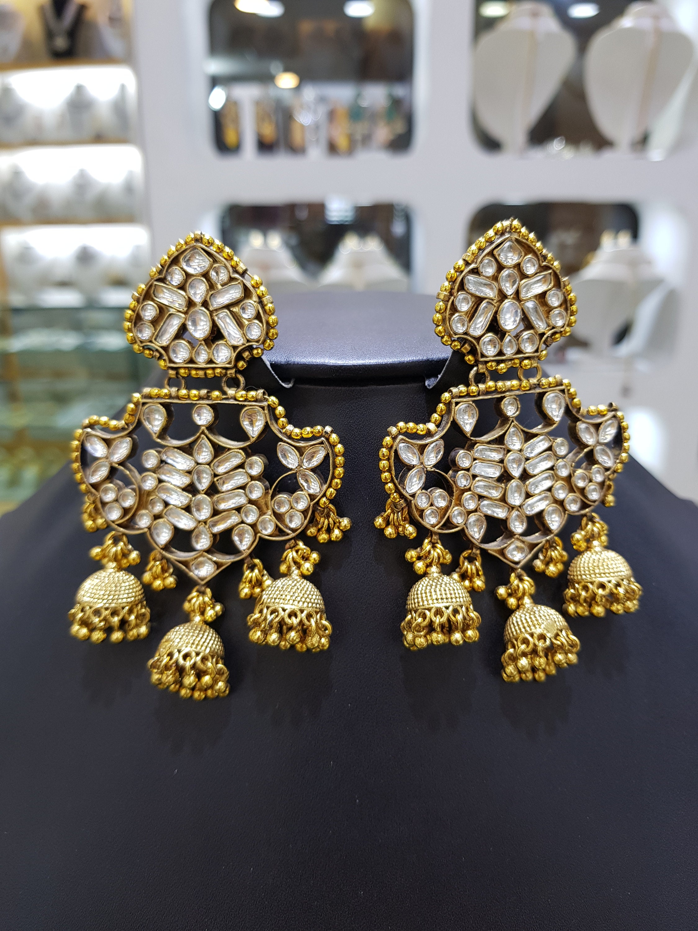 Sabyasachi jhumka store