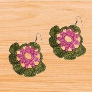 Crochet Flower Earrings Pattern: Photo Tutorial (PDF)