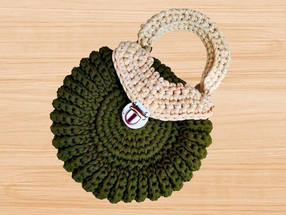 Minimalist Pom-pom Decor Crochet Circle Bag | SHEIN IN