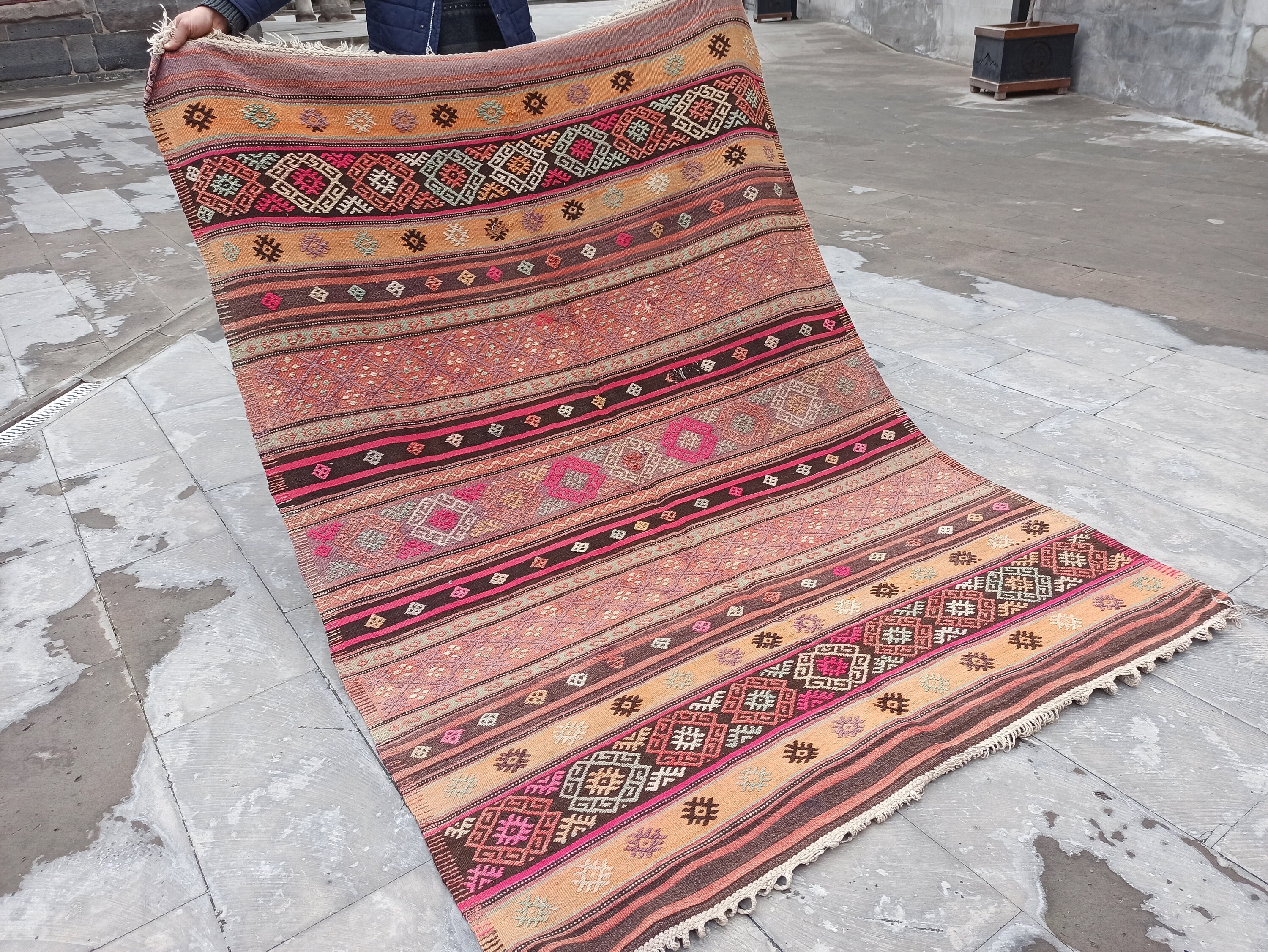 Great Patterned, Turkish Large kilim, Accent kilim rug, Wall decor kilims, embroidered-wool, very old kilim, Home decor for gift, 160x220 cm