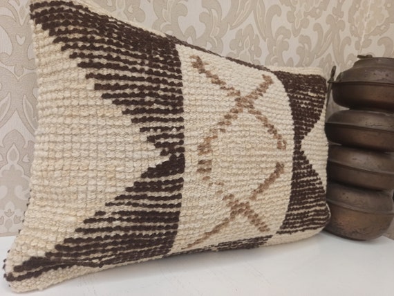 Cream Color Cushion Cover 24x16 Vintage Rug Pillow Handwoven