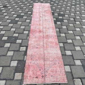 Alfombra de pasillo rosa de lana hecha a mano con diseño vintage de patchwork de 2x10: Alfombra de pasillo estrecha para entrada.