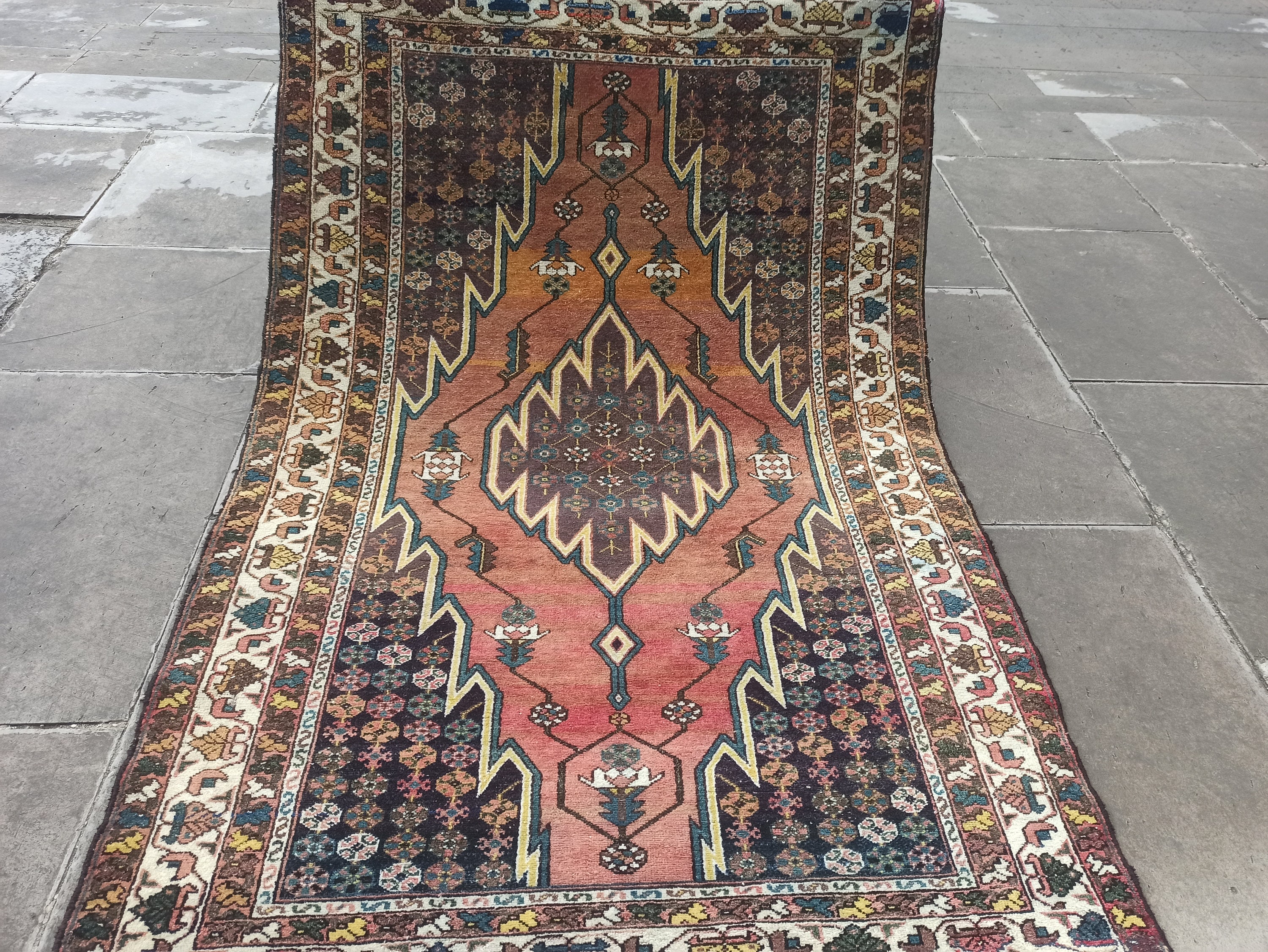 K0052830 Vintage Turkish Hand-Knotted Rug - 2' 4 x 3' 7 (28 x 43)  The  Source for Vintage Rugs, Tribal Kilim Rugs, Wool Turkish Rugs, Overdyed  Persian Rugs, Runner Rugs, Patchwork