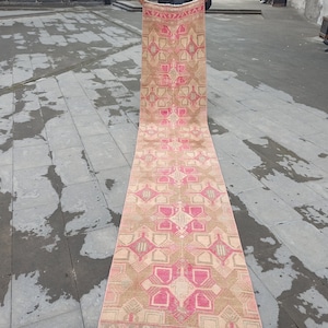 Vintage Turkish Rug Runner: Pink-Beige Art Deco, Handmade Wool & Cotton (2.6x13 ft)