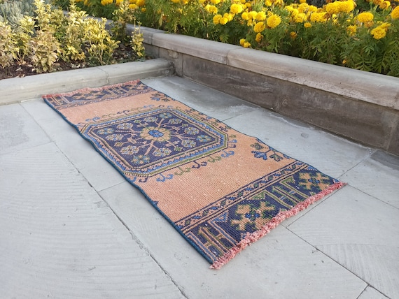 Vintage Turkish Wool Doormat Rug: Handmade Organic Colors (2x4)