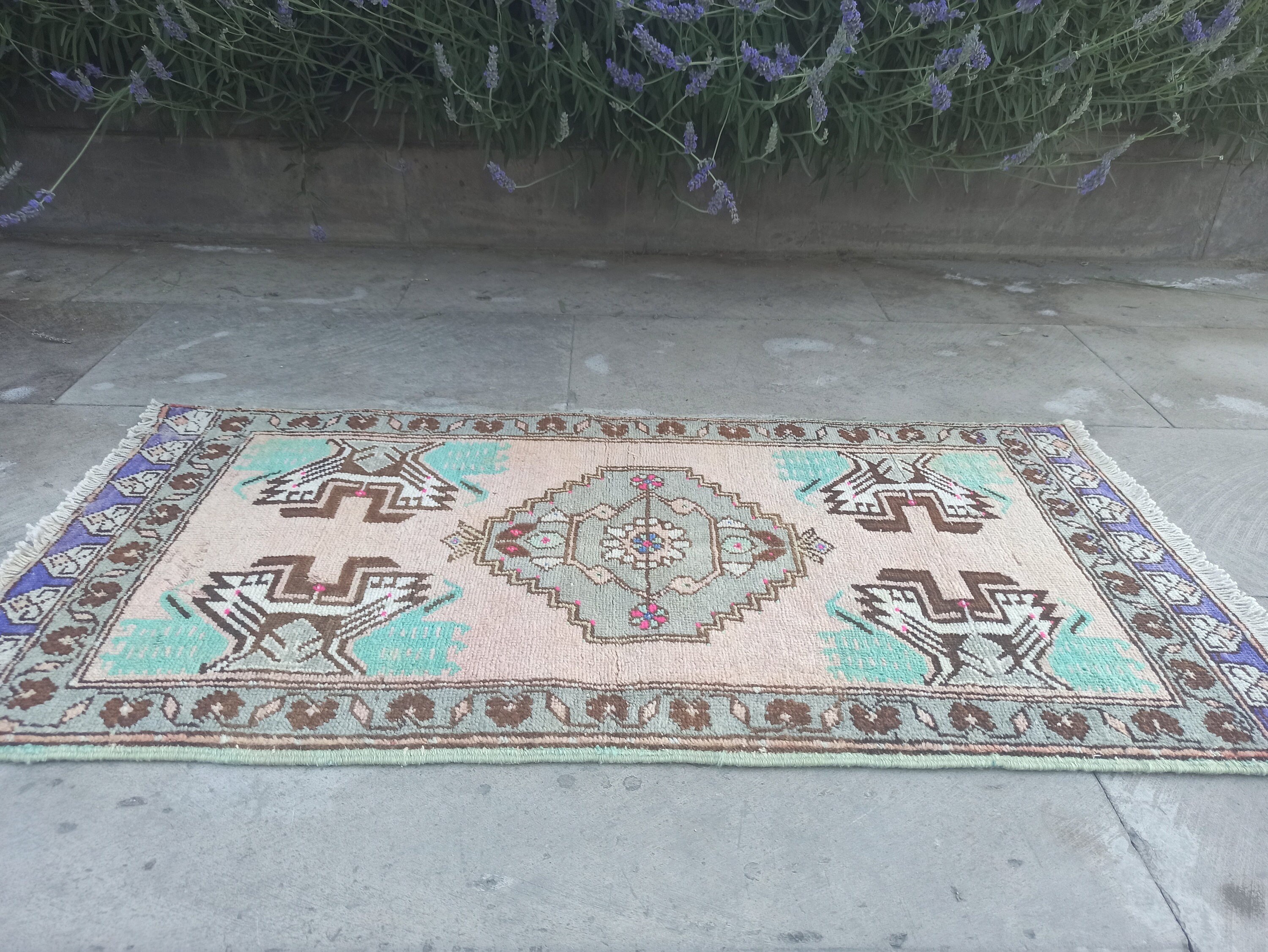 Bath Mat Rug 2x3, Great Bathmat, Vintage Small Rug, Wholesale Bath Rug, Online Sale Bathmat Rug, Etsy Bathroom Decor, Boho Decor Bathroom !!