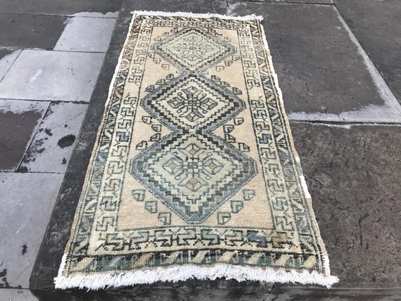 ヴィンテージトルコウールラグ：小さな手織りドアマット（1.6x3.1