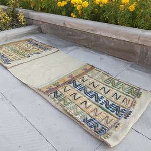 Vintage Turkish Wool Saddle Bag Rug: Decorative Kilim (1.7x4.8 Ft)