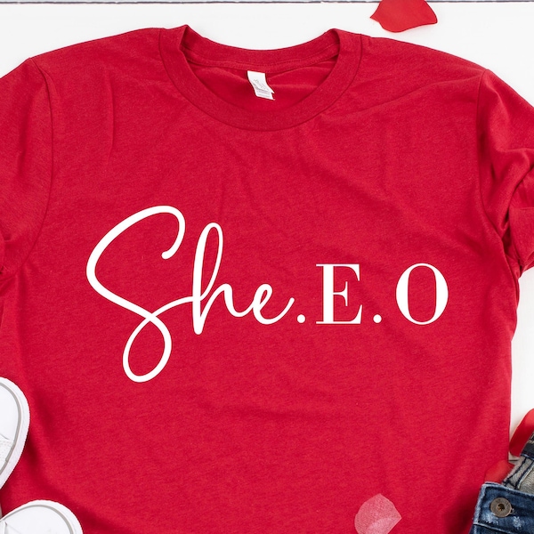 Camiseta She.E.O: Regalo para la jefa, camiseta para dueña de pequeña empresa.