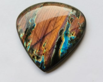 Cabochon labradorite a forma di cuore, pietra preziosa labradorite multi viola appariscente, dimensioni 59*59*8mm, pietra preziosa dei gioielli, peso 220 ct