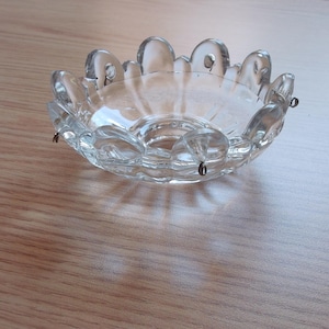1 Vintage Lead Crystal Candle Cup Bobeche for Chandelier; Lamp Light Repair Parts KR17