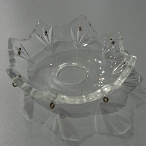 1 Vintage High Quality Lead Crystal Wheel Cut Bobeche Candle Cup for Chandelier; 1920&#39;s; Lamp Light Repair/Restoration Parts KR1
