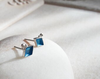 Silverly Orecchini A Bottone In Argento 925 Con Madreperla Quadrata 7mm - Eleganti, Ipoallergenici, Con Panno Lucidante