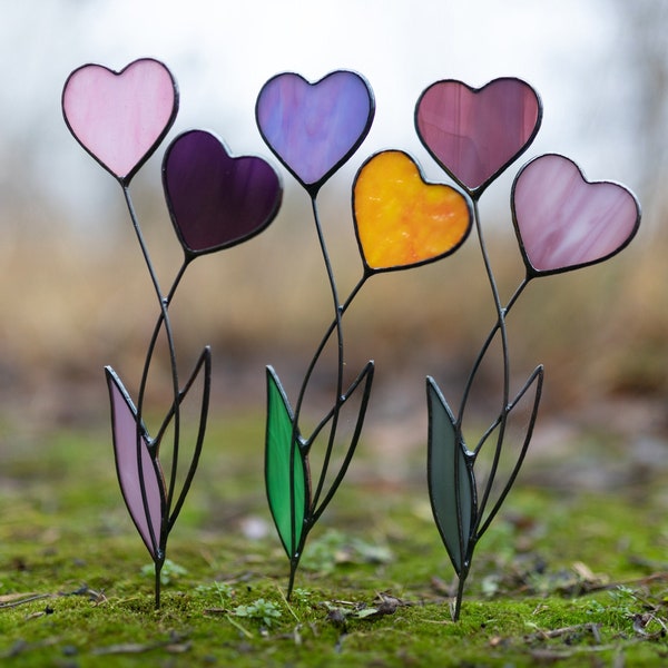 Stain glass heart plant stake, Valentines day gift, Heart garden stake, St Valentine decor