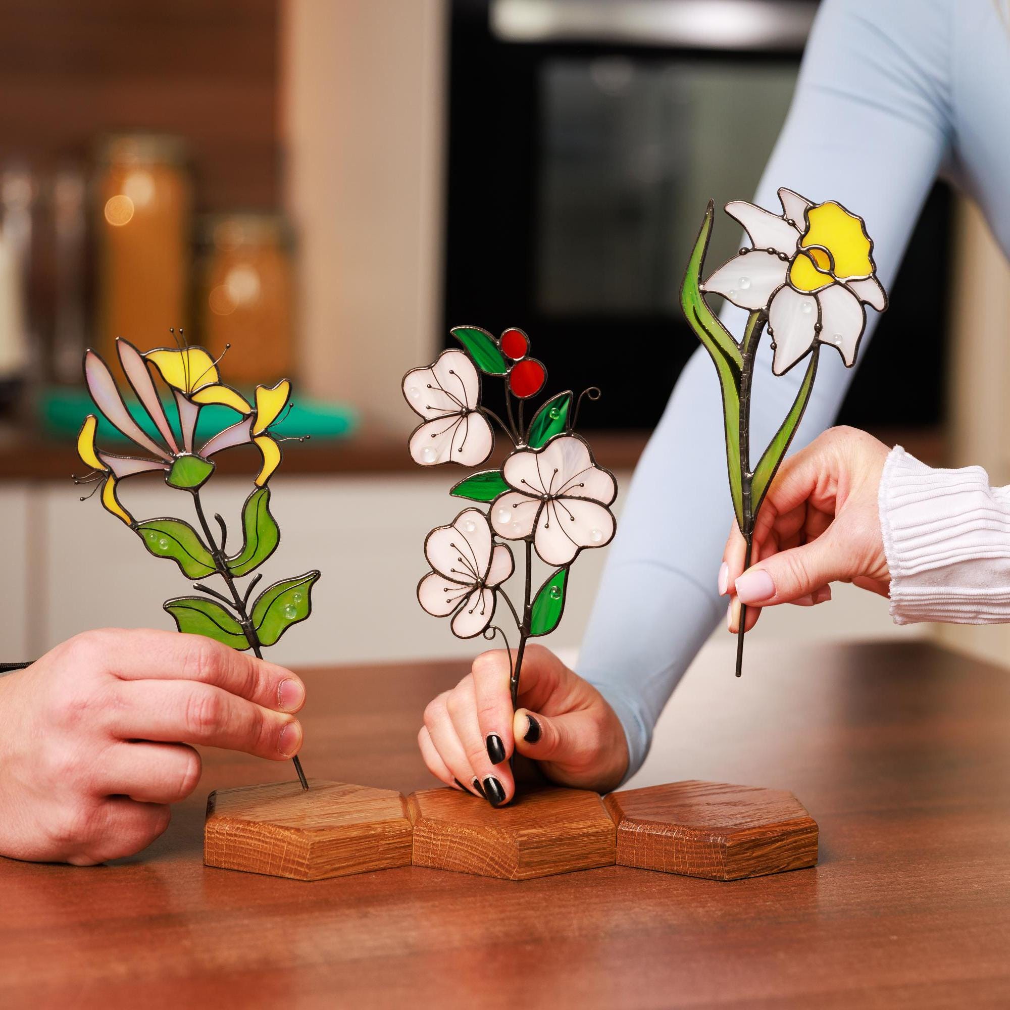 Glass Flower Bouquet Mother Day Gift for Mom from Son, Floral Stained Glass Plant Stake Home Decor, Birth Flower Personalised Family Gift