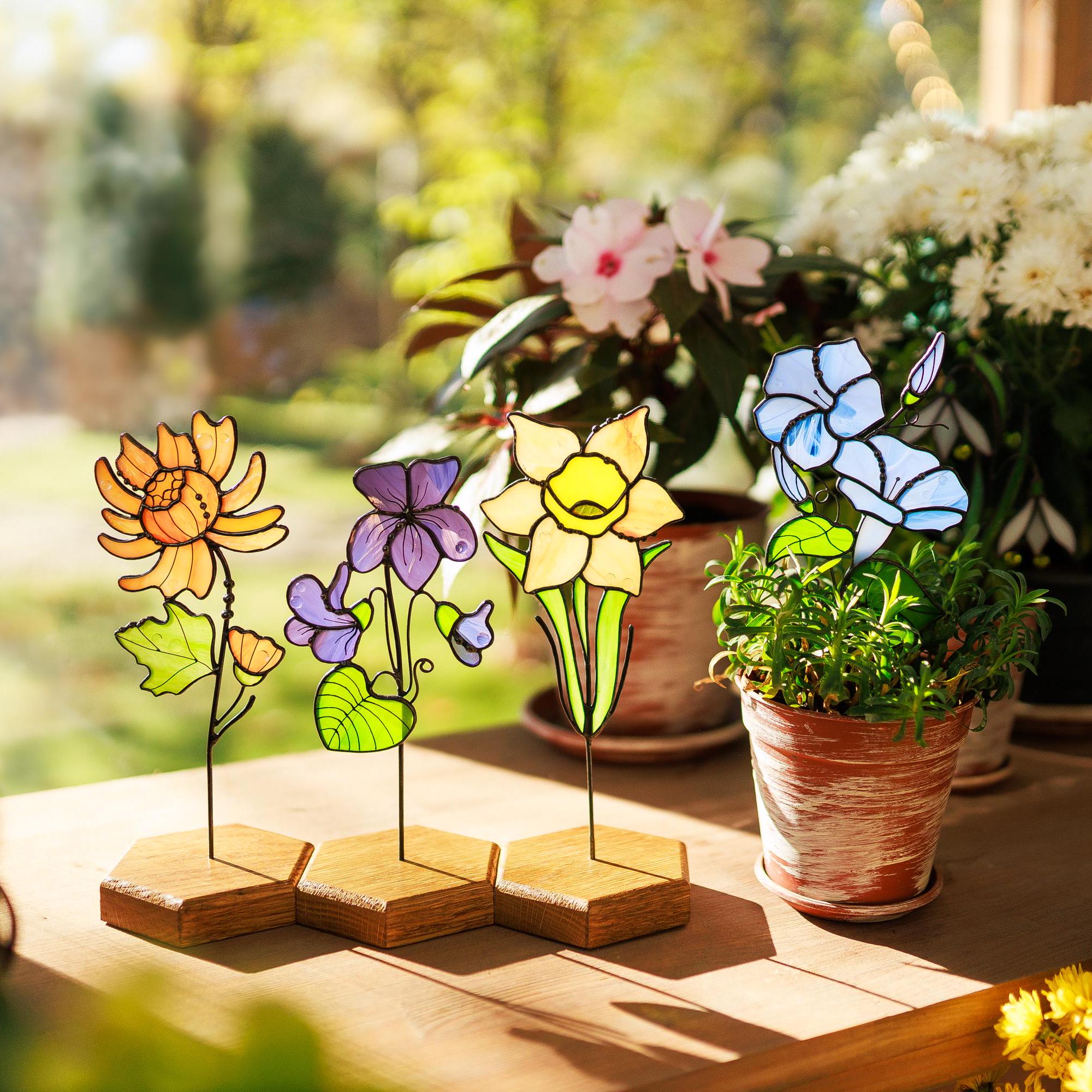 Glass Flower Bouquet Mother Day Gift for Mom from Son, Floral Stained Glass Plant Stake Home Decor, Birth Flower Personalised Family Gift