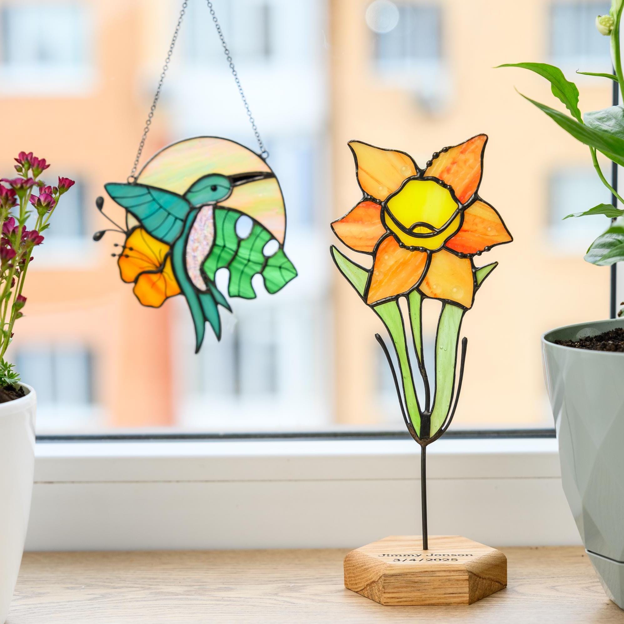 Stained Glass Birth Flower Plant Stake – Handmade Gift for Mom - Etsy