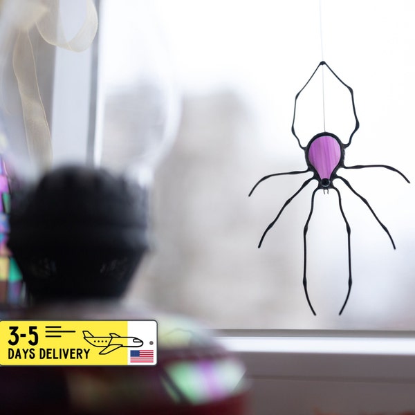 Spider Stained Glass Window Hangings - Unique Gifts for Friend - Halloween Decor Indoor - Unique Stained Glass Suncatcher