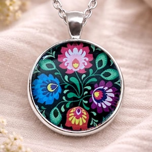 Poland Traditional Necklace - Etsy