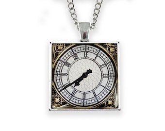 A EURASTYLE Vintage 1970s 17 Jewel Swiss Made Mechanical Pendant Watch Floral Engraving Etsy