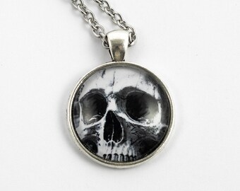 Collier Memento Mori, pendentif squelette, crâne squelette gothique, cadeau wicca occulte, cadeau bijoux sorcière