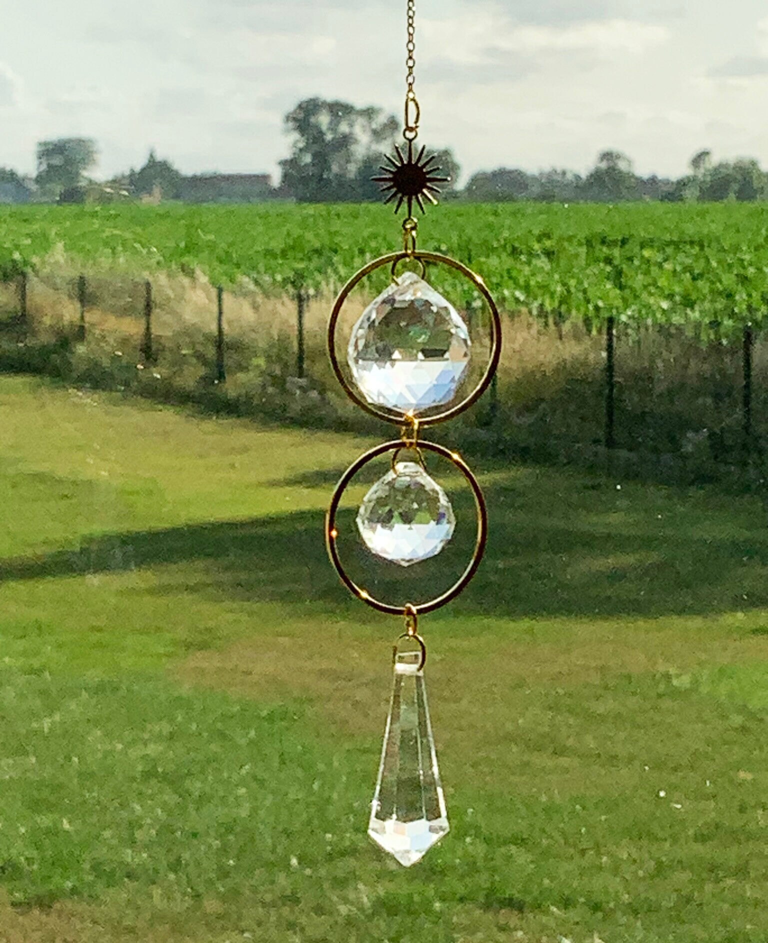 Decorazione Da Finestra Balance In Legno Di Ciliegio Con Cristallo Swarovski Arcobaleno – Fatta A Mano, Simbolo Yoga, Portafortuna Feng Shui - 2