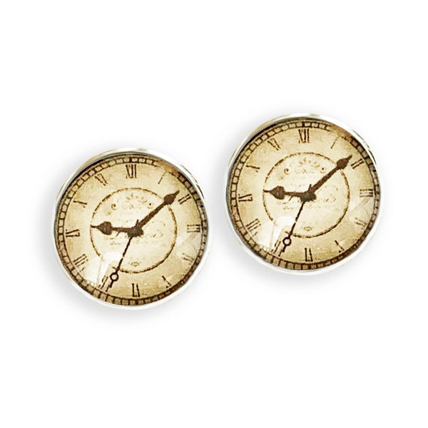 Old clock earrings, vintage clock Earrings, Clock Studs, Retro Clock Earrings, Clock Jewelry, Retro Watch Earrings, Steampunk Studs