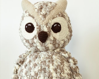 Gehaakt patroon grote gehoornde uil – amigurumispeelgoed (pdf-download)