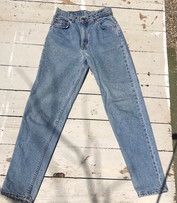 Orange tab women’s levis size 6 15921 - image 1