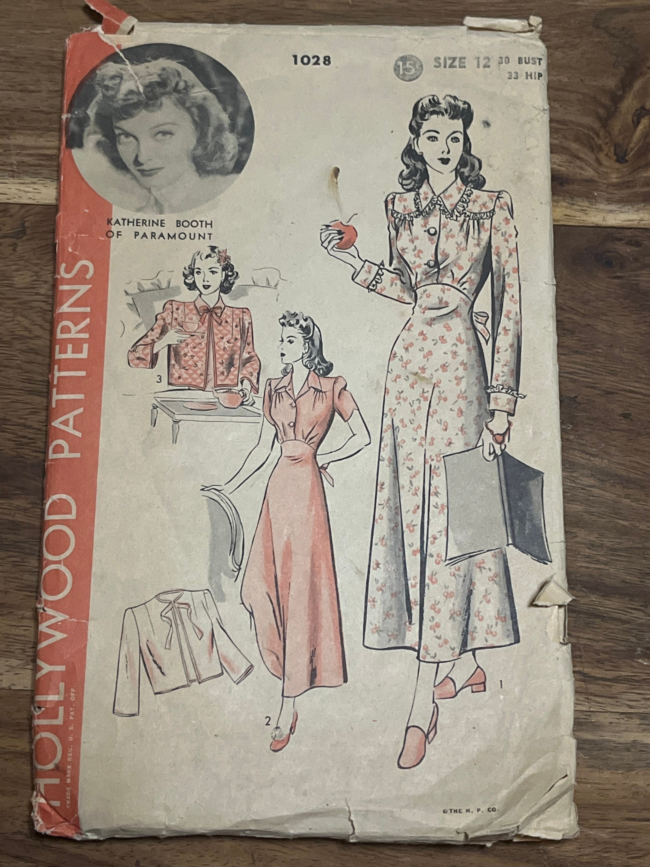 Vintage Sewing PATTERN, 1940s Hollywood Patterns, F-6700 1026, One