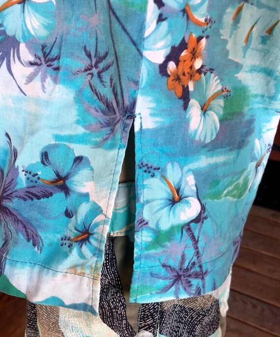 Vintage Hawaiian print button down blouse - image 5