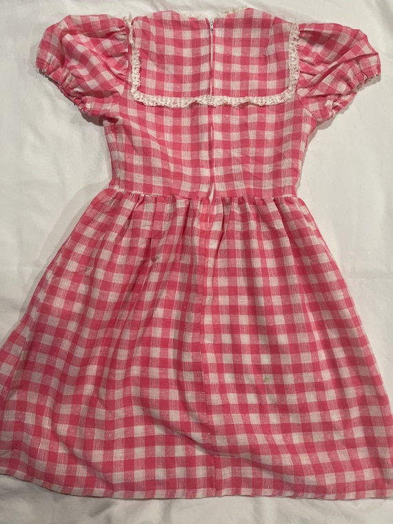 Vintage 1970s girls, pink gingham dress with lace… - image 4