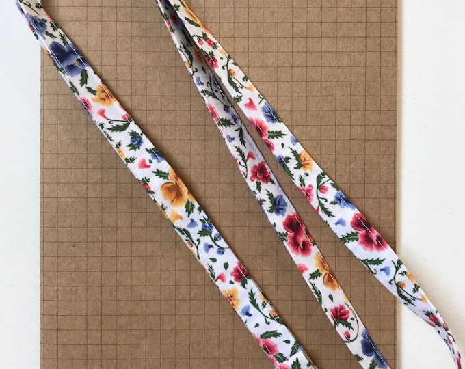Frida Kahlo Ditsy Floral White skinny fabric lanyard