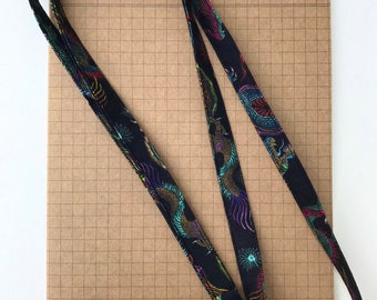 Orientalisches Schlüsselband/Lanyard mit Drachenprint