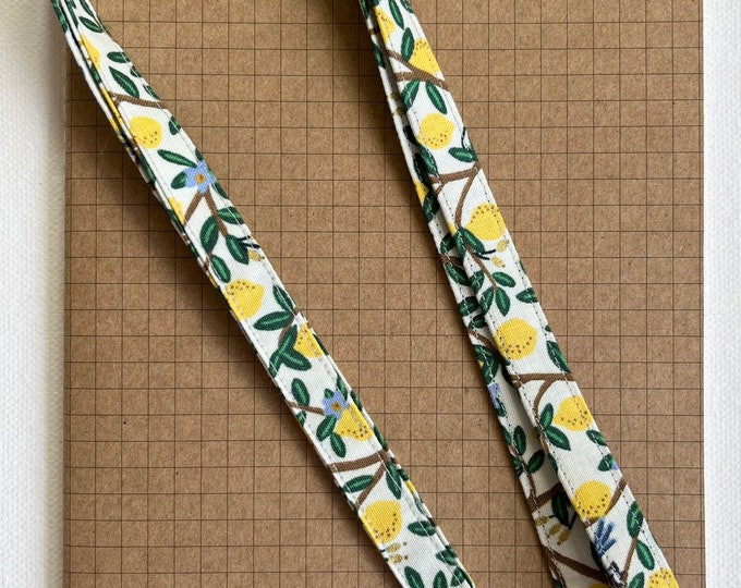 Rifle Lemon fabric skinny lanyard