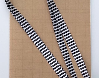 Black and white stripe fabric lanyard