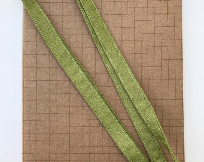 Olive skinny fabric lanyard