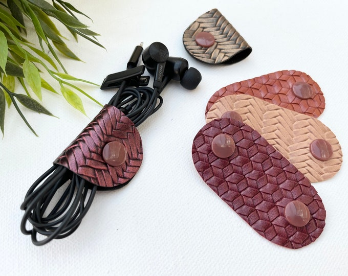 Headphone Keeper, headphone Holder, headphone Tidy Textured Faux Leather