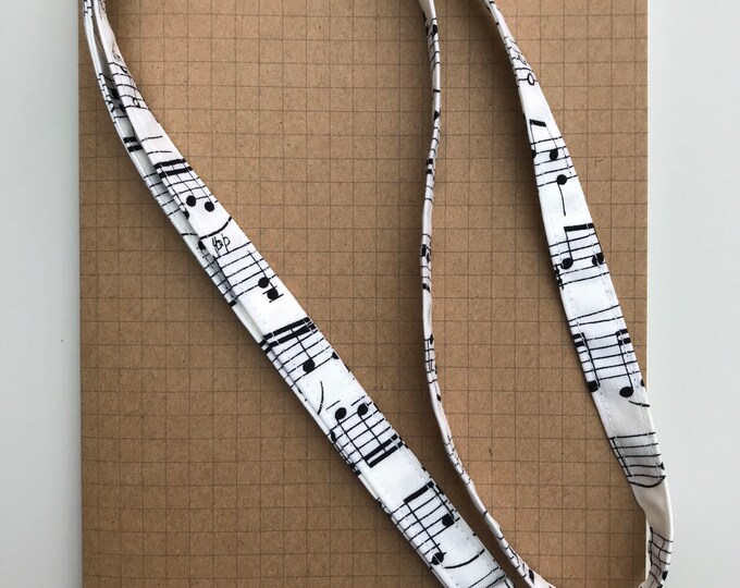 White music/musical notes fabric lanyard