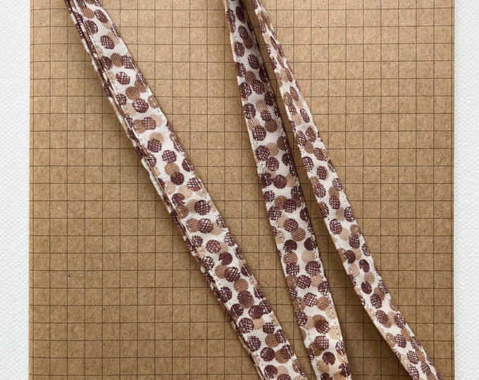 Aero waffle chocolate spot fabric skinny lanyard