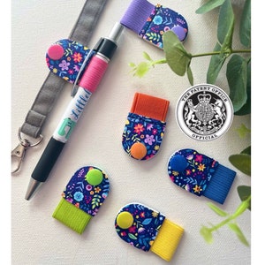 Pop on pen holder, Lanyard Pen Pal -  Blue Floral Faux Leather