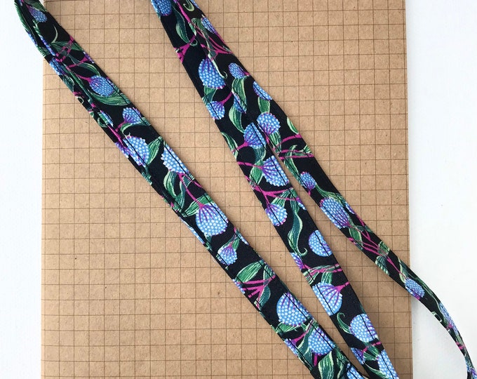 Blue berries skinny fabric lanyard