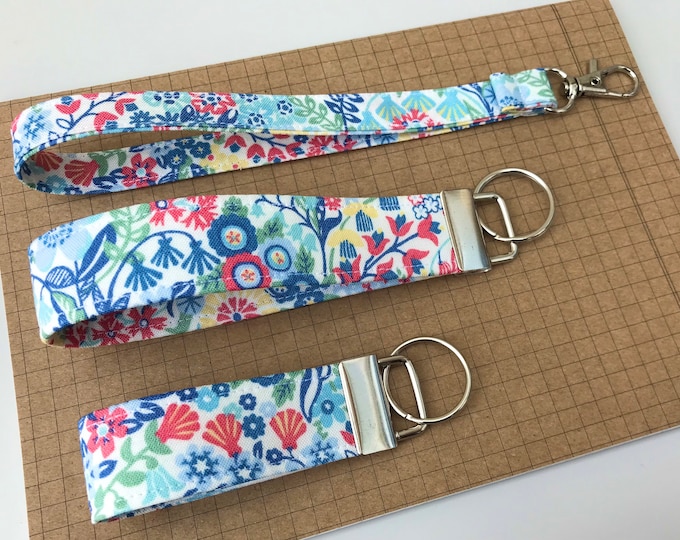 Keyfob or wristlet key chain - Riviera Shell Garden fabric