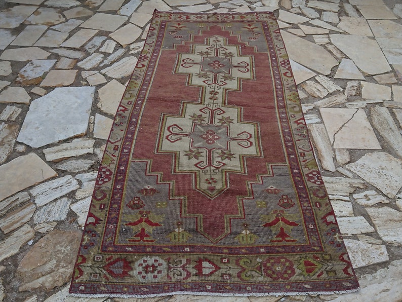 Home Decor Rug #TR2819 Organic Rug 3.2 x 7.8 ft Vintage Rug Area Rug Wool Rug Turkish Rug Etsy Rug Oushak Rug Antique Rug