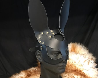 Pronto per la spedizione Maschera in vera pelle fatta a mano da coniglio cattivo coniglietto in maschera Cosplay in pelle nera