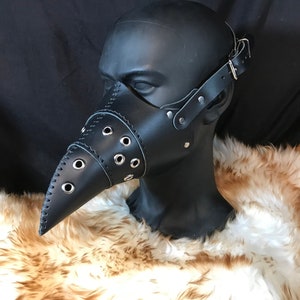 Genuine Leather Steampunk Handmade Hand Stitched Plague Doctor Mask Half Beak Face Mask Costume Halloween Party