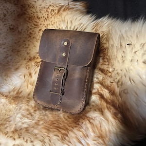 Versandfertig braune Leder Gürteltasche aus echtem Leder Hand genäht handgefertigt mit Geschenkbox Leder Hüfttasche Taille Tasche Festival Gürteltasche