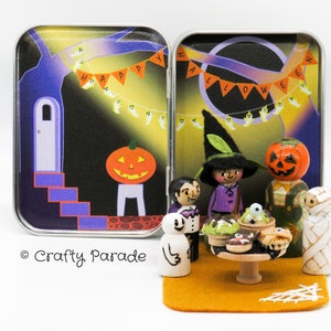 Halloween Peg Doll Playset: Miniature Party in Tin Box