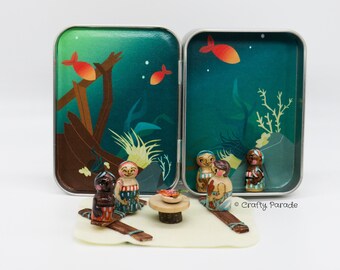 Sunken Ship Mermaid Playset: Handmade Miniature Tin Box Toy
