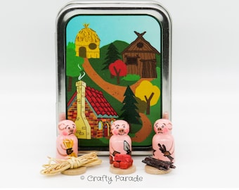 Three Little Pigs Peg Dolls: Handmade Miniature Fairy Tale Quiet Toy